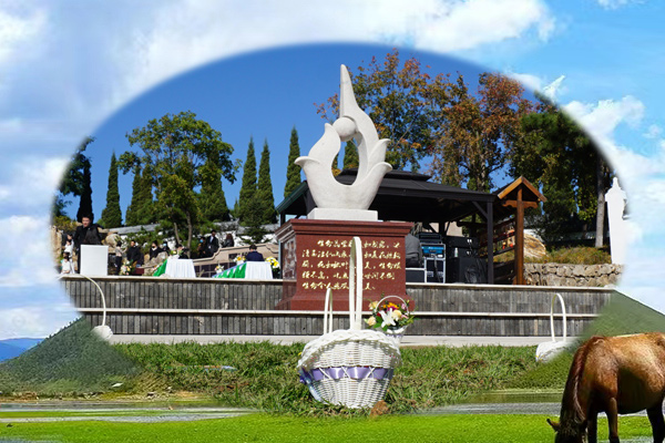 沈陽陵園止于至善的生命文化理念，龍生人文紀念園對逝者家屬進行悲傷撫慰！