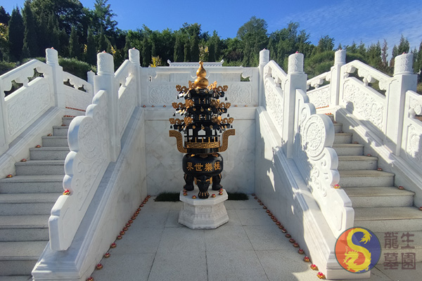 沈陽龍生墓園